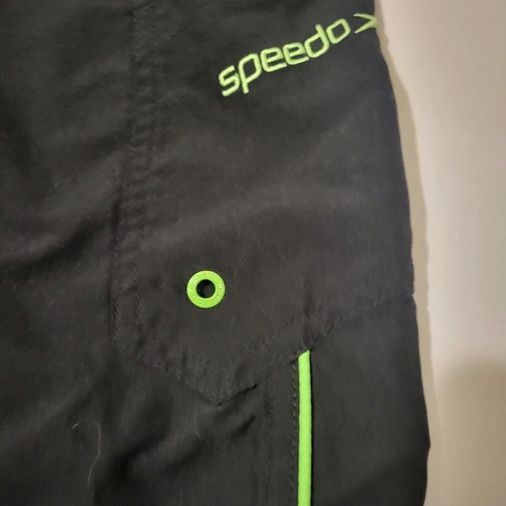 Speedos Men's Swim Trunks,‎ Black / Green Trim Design, Size XL